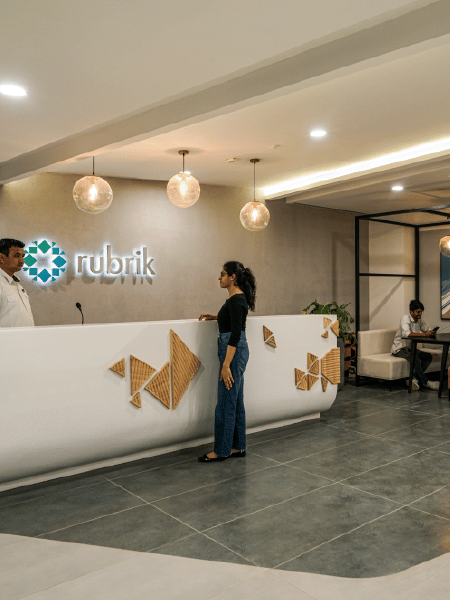 Testimonials_Rubrik_1_450x600